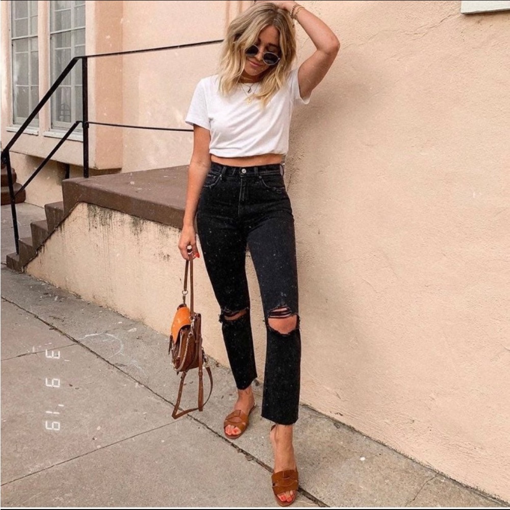 A&F Ultra high rise mom jeans 25/0s